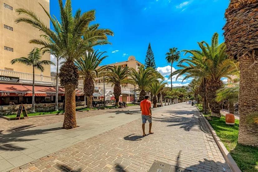 Tenerifeopenhome Bright Penthouse On The Beach Los Cristianos Arona  Extérieur photo