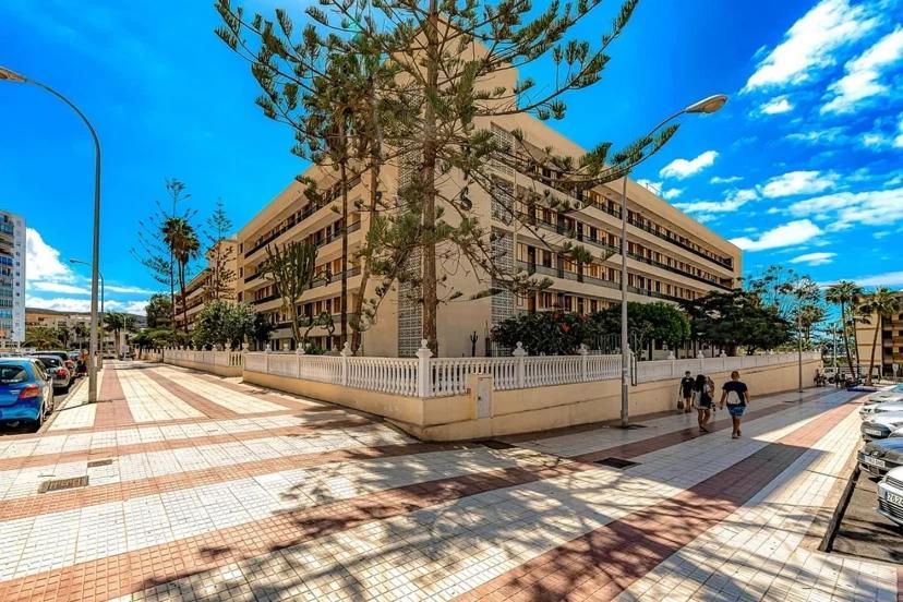 Tenerifeopenhome Bright Penthouse On The Beach Los Cristianos Arona  Extérieur photo
